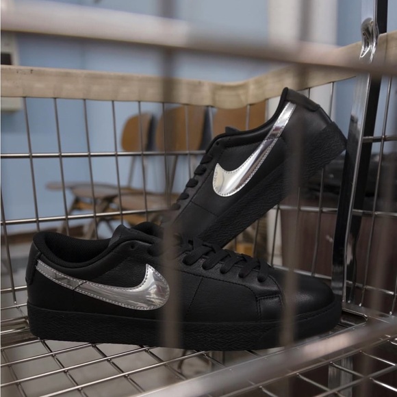 Brand New Nike SB X Dancer Blazer Low Men's Sneakers - Picture 3 of 15